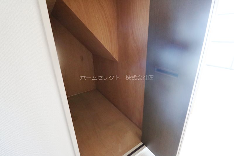 カワデンエミネンスハイツ 収納