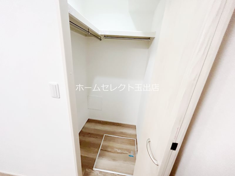 フジパレス エン 収納