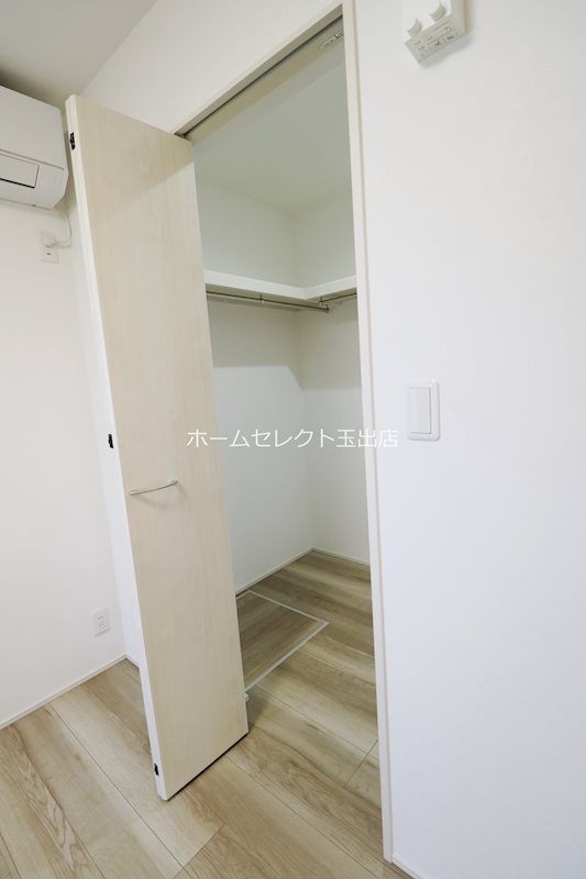 フジパレス エン 収納
