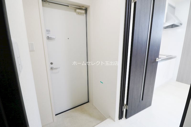 イゾラ　フォルトゥーナ 玄関