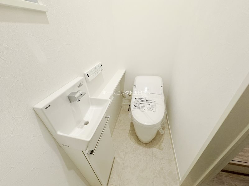 玉出東1丁目戸建賃貸　新築・車庫付 トイレ