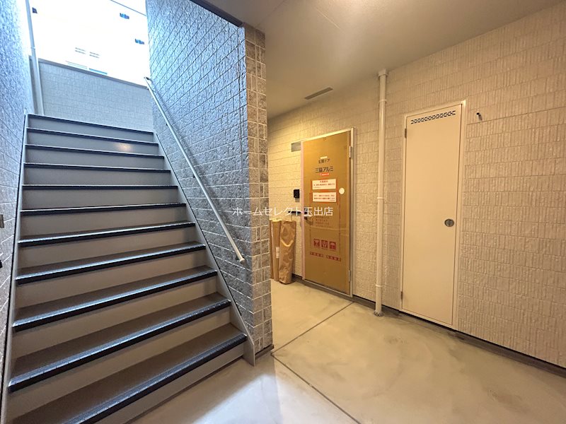 フジパレス住ノ江駅南ノース ロビー