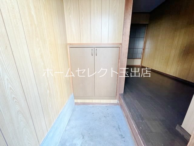 御崎5丁目貸家 玄関