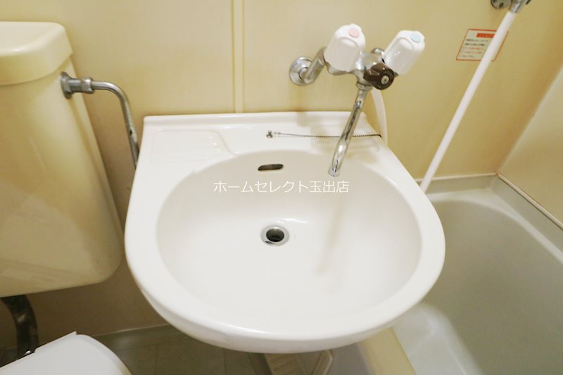 ロイヤルクレイン玉出　 洗面所