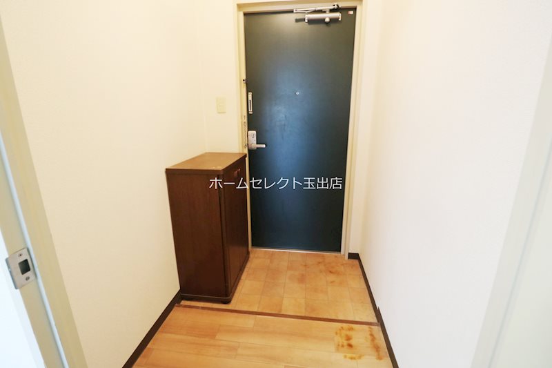 アレマーナ北加賀屋 玄関