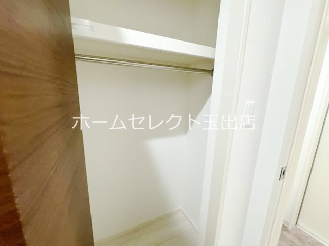 F asecia algol 収納