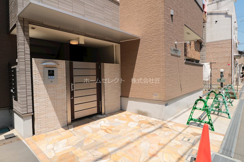 大阪府大阪市西成区玉出東２丁目 エントランス