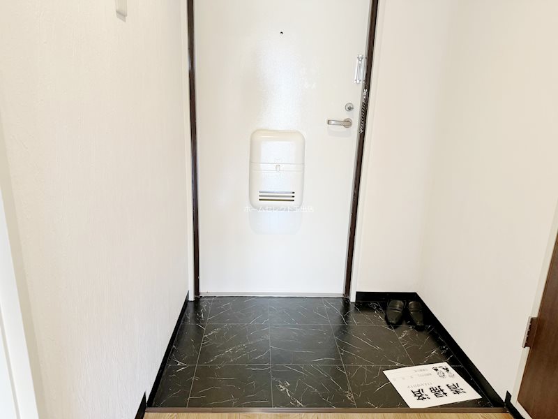 ローズライフ住之江 玄関