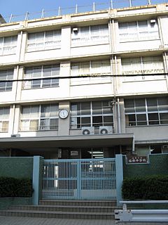 T-manoir天下茶屋Ⅱ 中学校