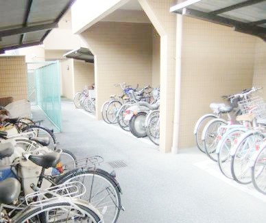 エスポワール住之江公園 駐車場