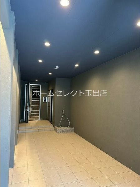 WindBell天下茶屋 ロビー