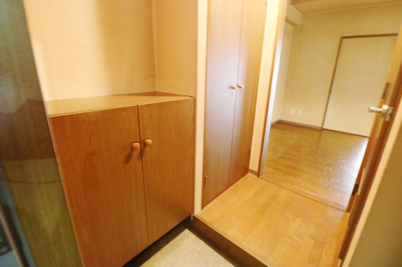 ステラ 玄関