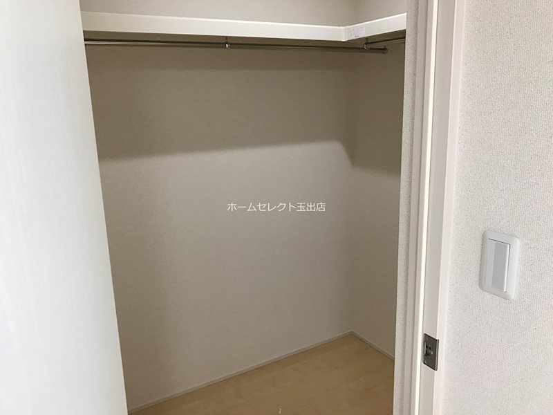 フジパレス西住之江Ⅷ番館 収納