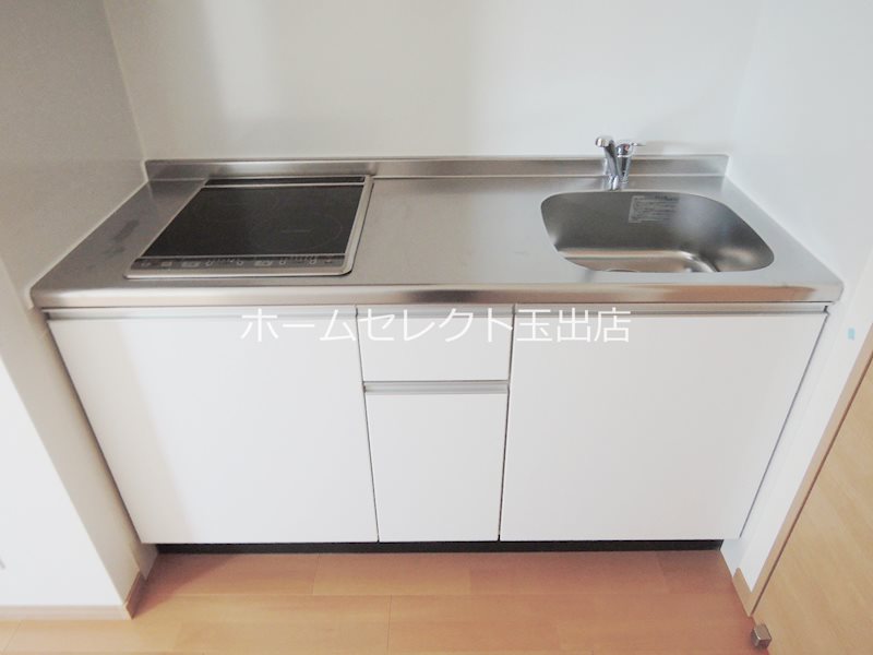 F maison GRACE II番館 キッチン