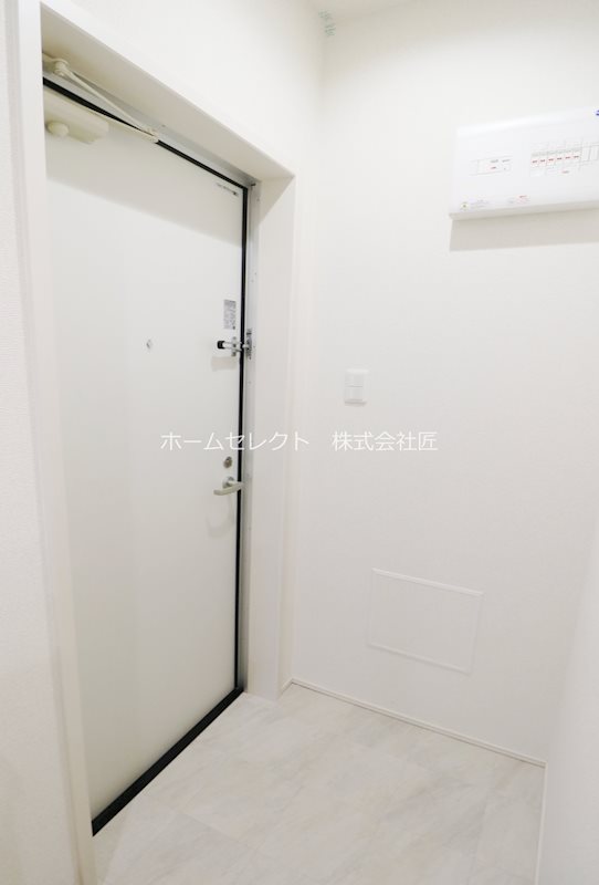 フジパレス中加賀屋Ⅵ番館  玄関