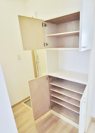 ドミール河野 収納