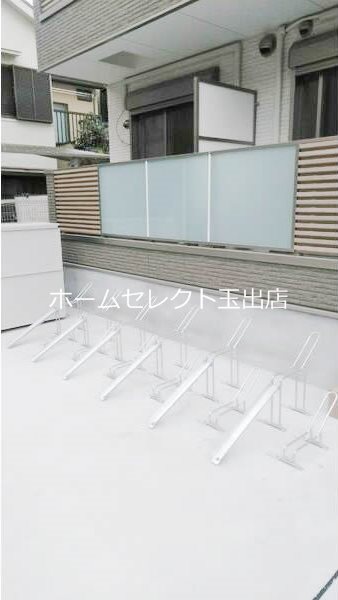 I maison Lierre 駐車場
