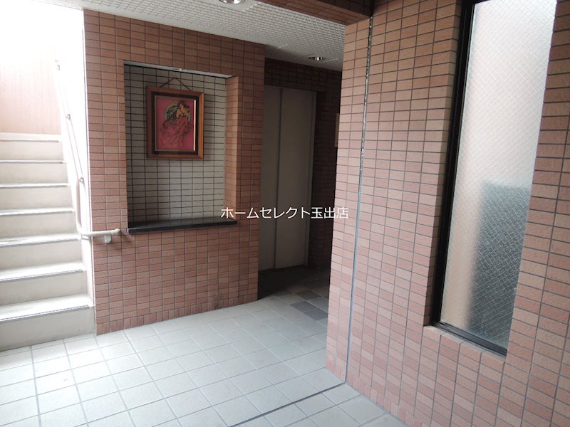 プレサンスフジ ロビー