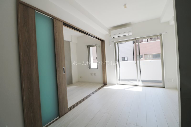 AXIA M-City大阪加賀屋 内装