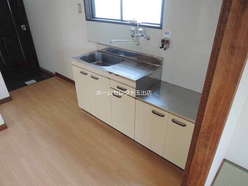 朋栄マンション キッチン