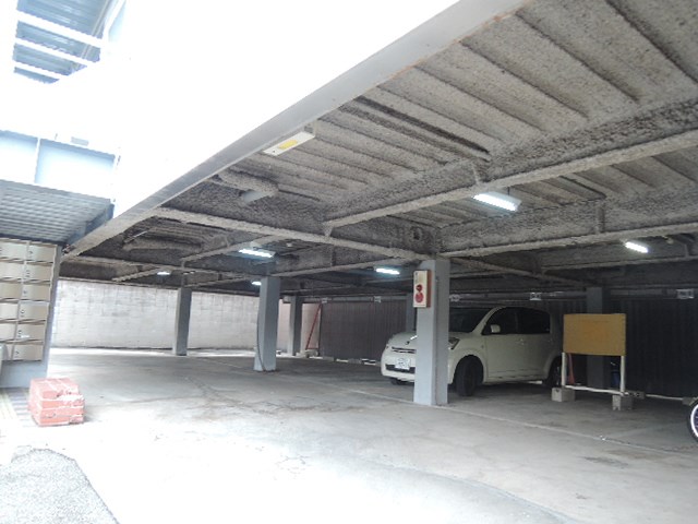 グルパ住吉大社 駐車場