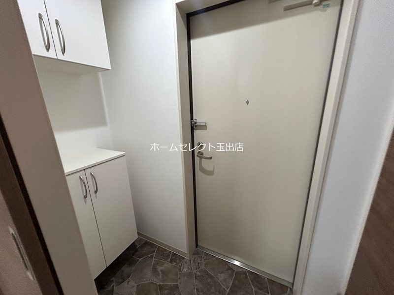 ウイングヒルズ南住吉 玄関