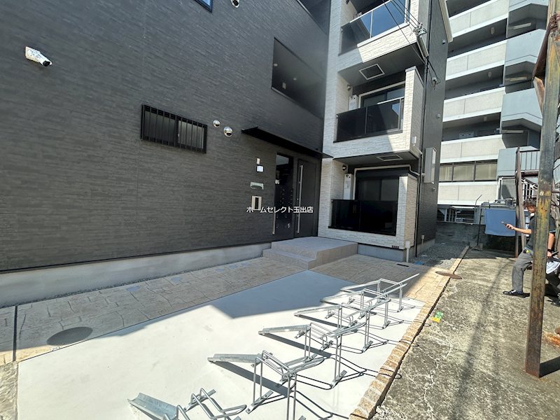 ウイングヒルズ南住吉 駐車場