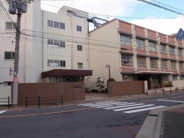 ウイングヒルズ南住吉 中学校