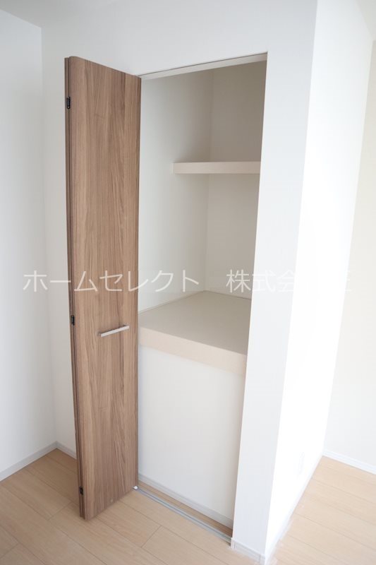 アーサー住之江 収納