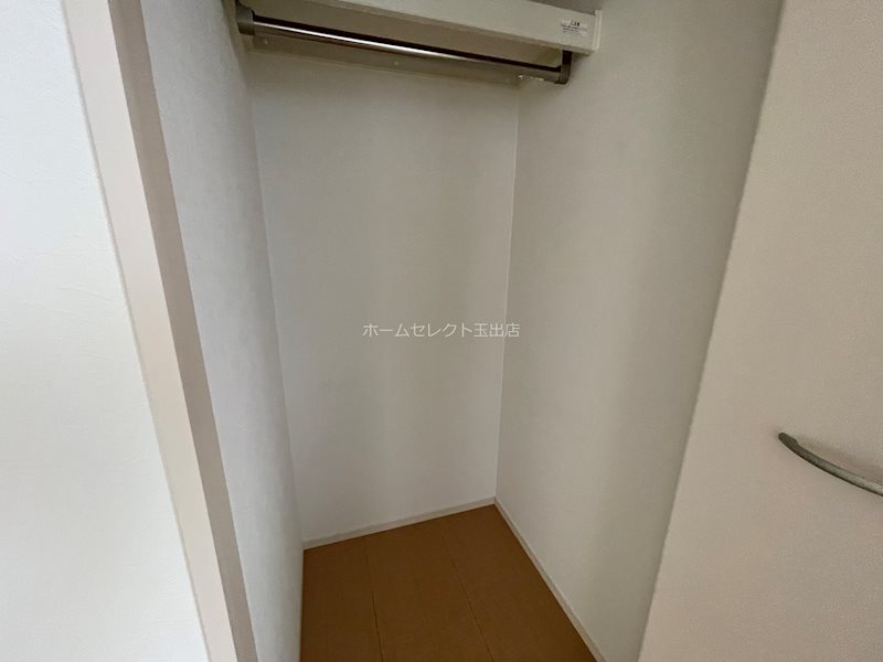 リラ清水丘 収納