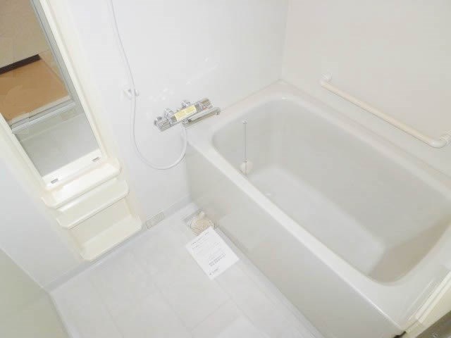 南海ハイライズフラット天下茶屋 風呂画像
