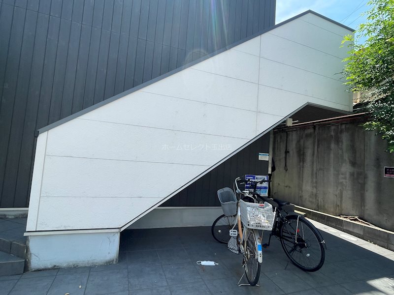リアージュ住之江舎 駐車場