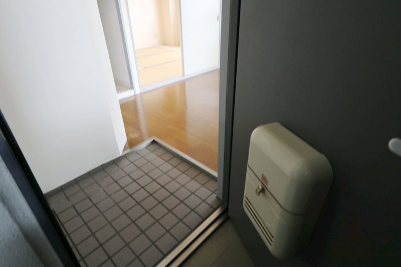 ハイアットマンション・アヴィ 玄関