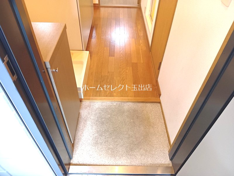メゾンメテオール 玄関