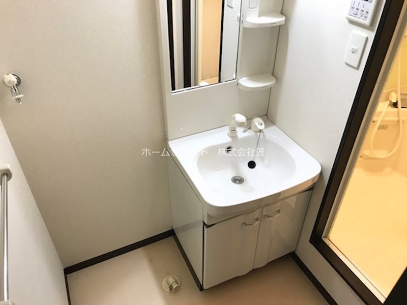ツイン フォレスト住之江Ⅰ番館 洗面所