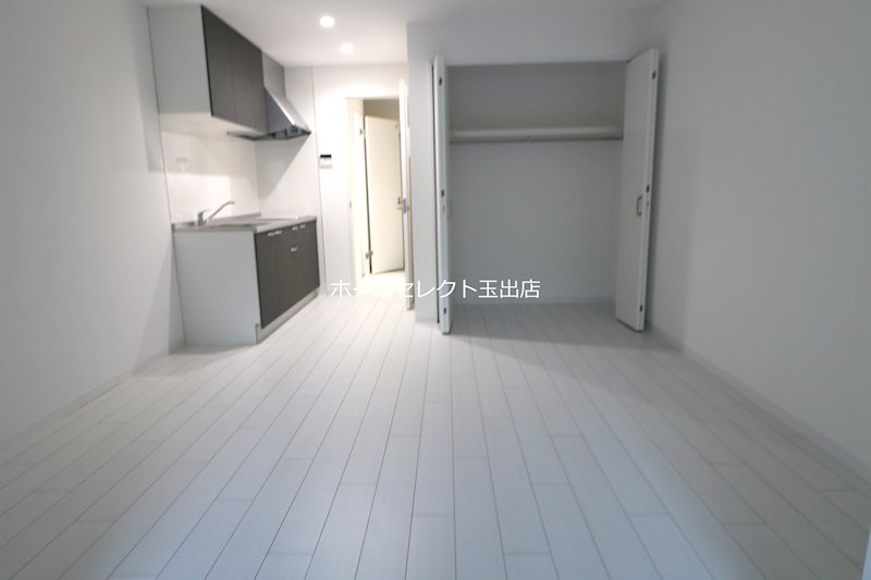 EIJU粉浜駅前 リビング