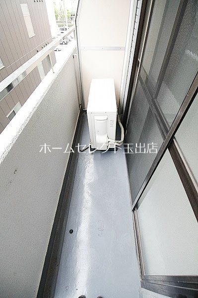 ビバリーヒルズ玉出西 ベランダ