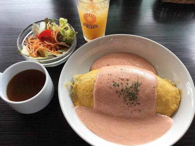 GRANDIR岸里 レストラン