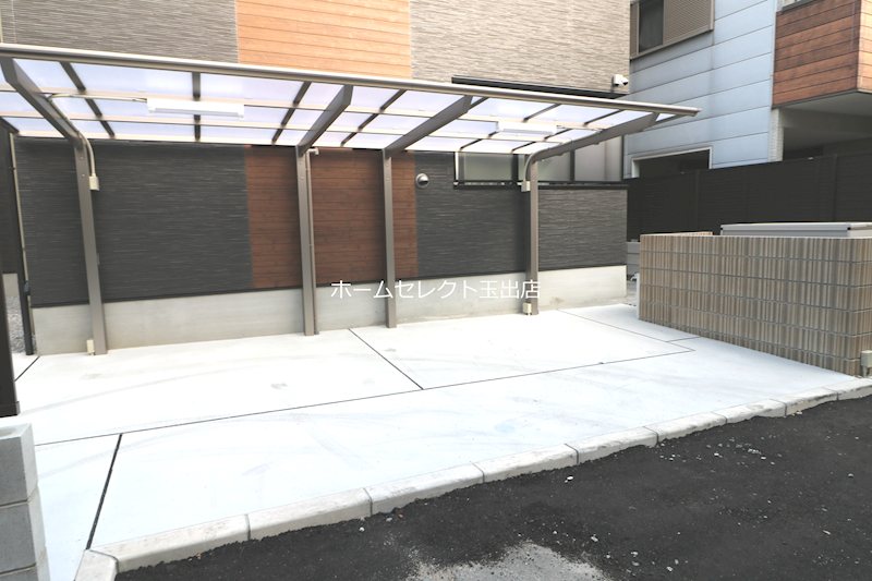フォルモント住之江 駐車場