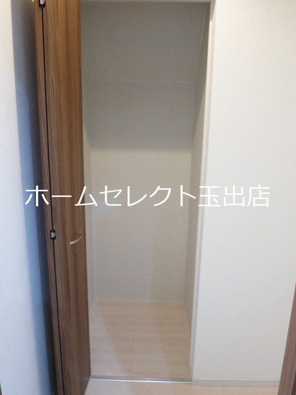 カーサあびこ道 収納