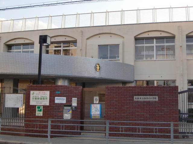 Buzz北加賀屋 小学校