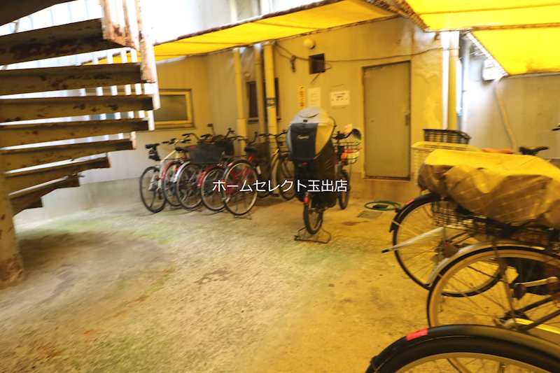 パークサイドマンション 駐車場