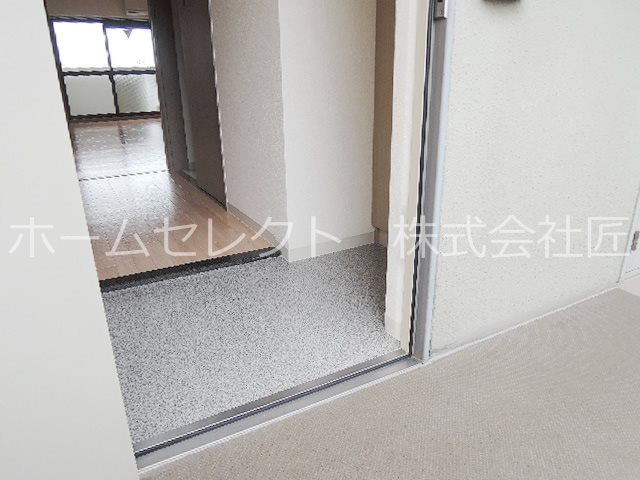 アール26 玄関