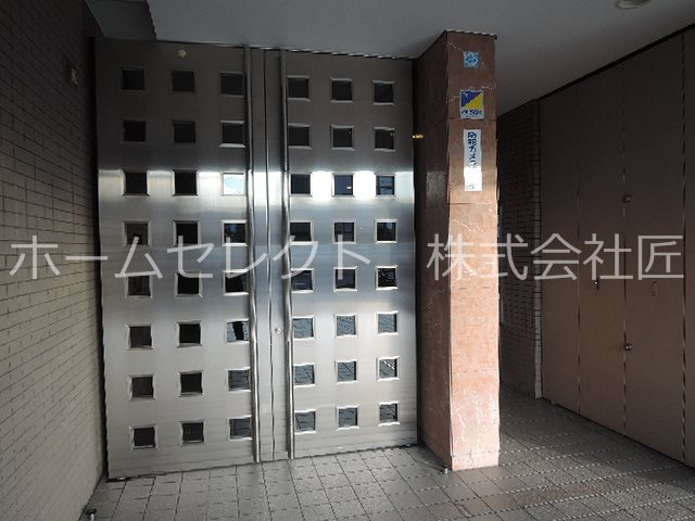 アール26 エントランス