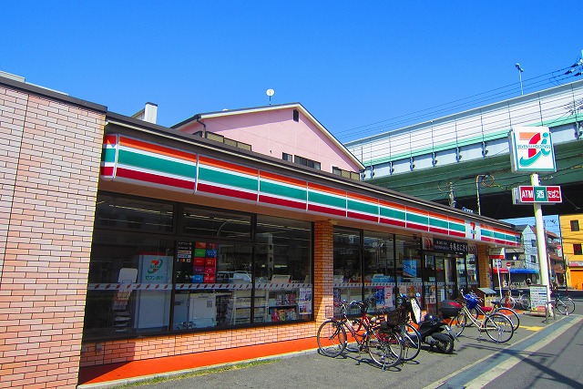 アベニュー玉出 コンビニ