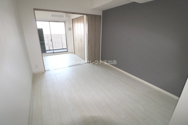 大阪府大阪市住之江区西加賀屋１丁目 リビング