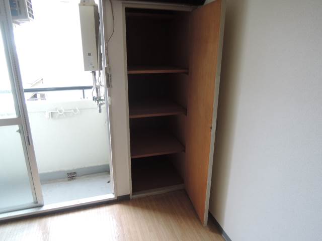 カルム加賀屋 収納