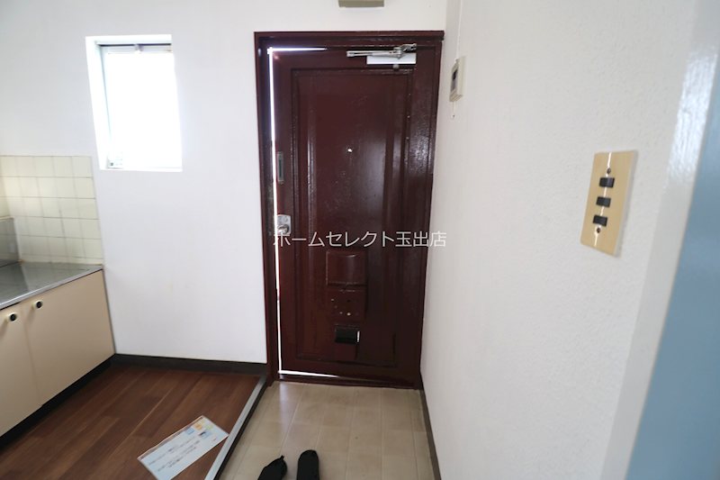 タカイレジデンス 玄関