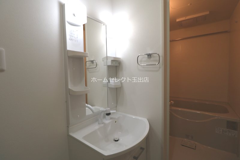 フジパレス エン Ⅲ号館 洗面所