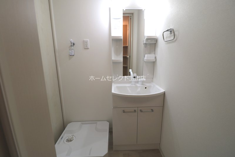 フジパレス エン Ⅲ号館 洗面所